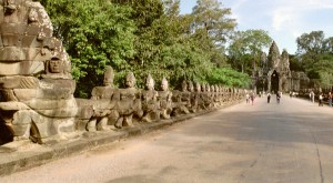 A glimpse of Angkor Temple3
