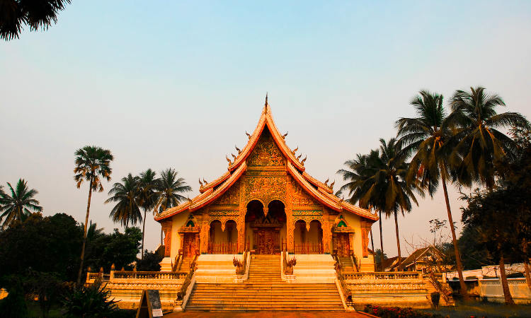 royal-palace-laos