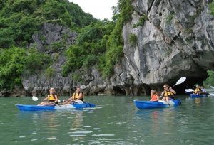 Halong one day tour from Hanoi